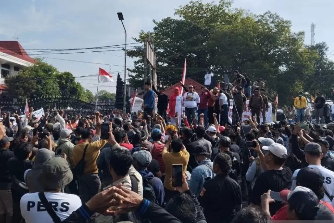 demo
